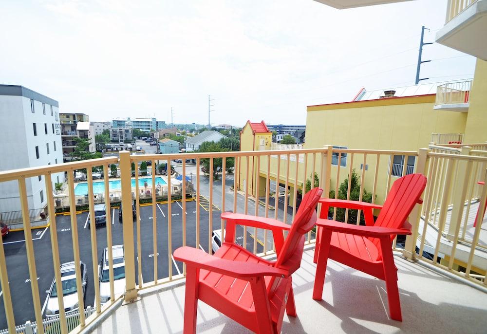Bonita Beach Hotel Ocean City Exterior photo