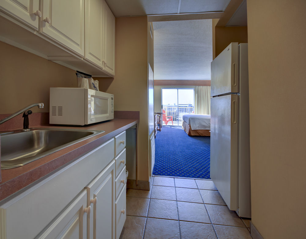 Bonita Beach Hotel Ocean City Exterior photo